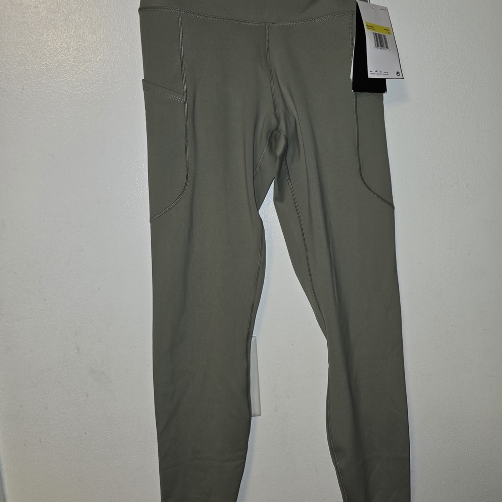 Nike One Dri-FIT High Waisted 7/8 Leggings Womens Small Green FN3241-320 NWT